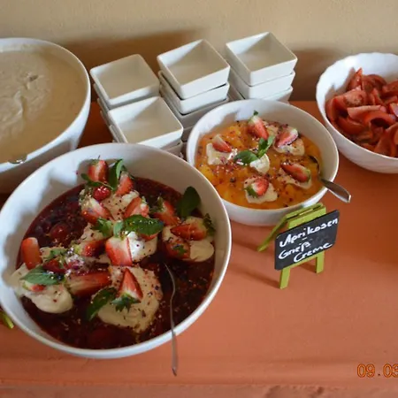 Ξενοδοχείο Arte Vida Ohg 3*