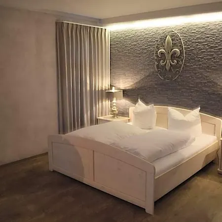 Hotel Arte Vida Ohg 3*